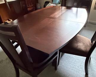 Extendable Dining Table and Chairs Set