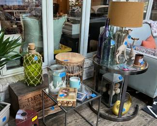 Tables, Vases, Bottles, Decorative objects, fountain, fireplace, plants, pots, giraffes, baskets, table, lamps