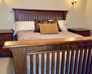 Mission Style White Oak Amish Queen Size 6 piece Bedroom Set