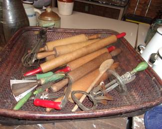 Vintage Rolling Pins & Kitchen Utensils