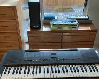 Yamaha 300 keyboard