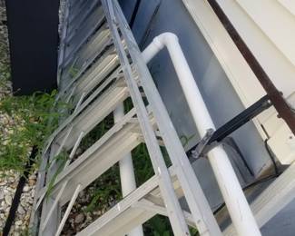 Step ladder