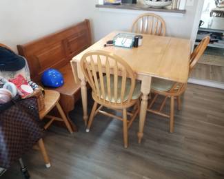 Drop leaf dining set seats 4; church pew