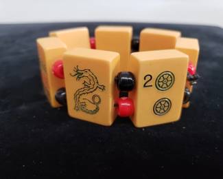 043 Rank 043 Lot 514 Vintage Bakelite mahjong bracelet