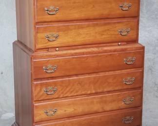 016 Rank 016 Lot 186 Stickley Georgian cherry wood 8drawer highboy