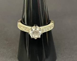 149 Lot 325h
