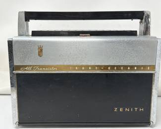 129 Rank 129 Lot 239 Vintage Zenith TransOceanic Royal 1000D