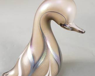 191 Rank 191 Lot 431 Signed Abelman glass swan