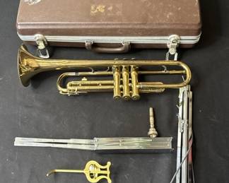 118 Rank 118 Lot 653h Vintage Ambassador brass trumpet