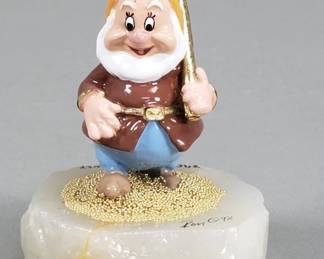 159 Rank 159 Lot 216 Ron Lee signed Disney sculptures on an onyx base