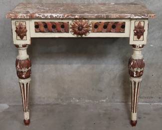 058 Rank 058 Lot 475 Antique Italian carved wood console table with