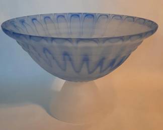 111 Rank 111 Lot 449h Large vintage glass Huta Szkla glass centerpiece