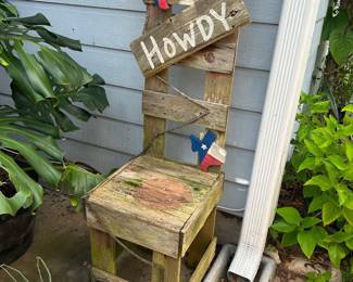 Texas Garden Chair  Good condition  55” tall x 20” tall to seat, 16 1/2” deep x 15 1/2” across 