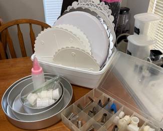 Cake Decoring supplies 