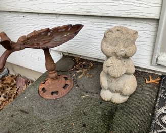 Iron leaf holder, concrete chipmunk