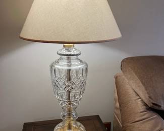 Cut crystal lamp