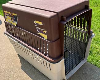 Large pet kennel, new unused