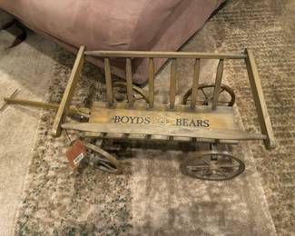 Boyd’s Bears wagon with misc bears