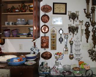 Kitchenware and tchotchkes