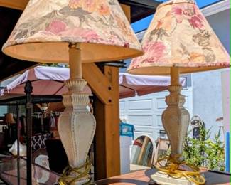 2 Floral Lamps