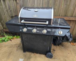 Grill, freshly rained on