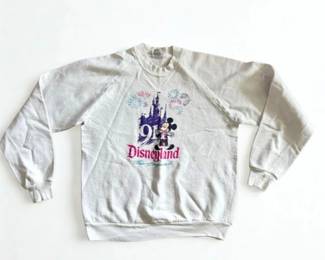 59 Vintage1991DisneylandMickeyCastleSweatshirtYouthLarge