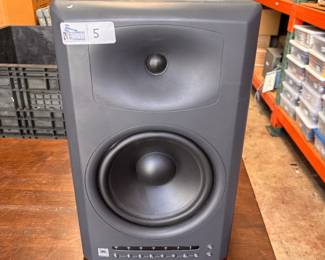 JBL LSR4328P Linear Spatial Reference 2-Way Bi-Amplified Studio Monitor Speaker