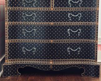 Chelsea House Serpentine Front Black Lacquered Chest of Drawers. Measures 36.5" W x 21.25" D x 32" H. Photo 1 of 8.