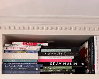 Lilly Pulitzer In The Pink, D. Porthault, Slim Aarons Once Upon a Time and Gray Malin Coffee Table Books.
