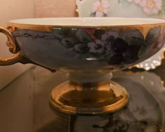 Hand painted Victorian Porcelain Pedestal Bowl $40