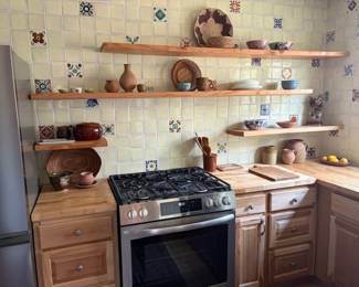 Nice kitchen items
