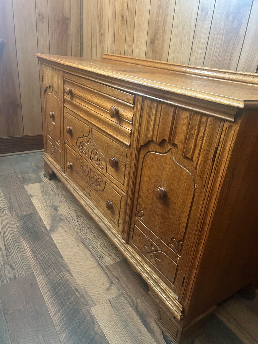 Beautiful solid buffet $675