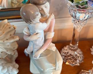 Dining Room- Lladro figurine