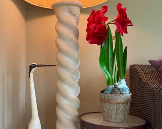 Floor lamp