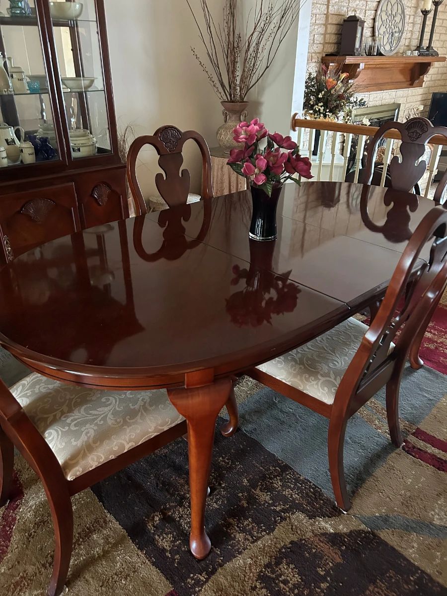 Beautiful Dining Set