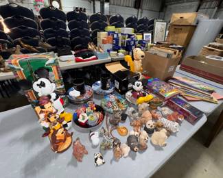 DISNEY COLLECTIBLES ORLANDO