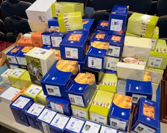 COLLECTION OF HUMMEL FIGURINES