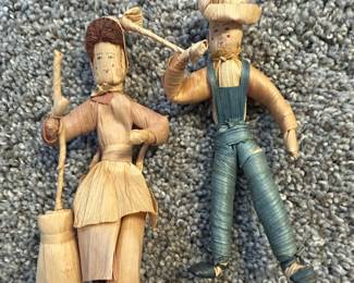 Vintage Corn Husk Doll Couple - Farmer and Wife