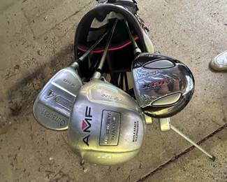 Complete Golf Club Set with Stand Bag