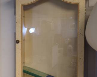 Vintage Cream Distressed Curio Cabinet with Scalloped Top