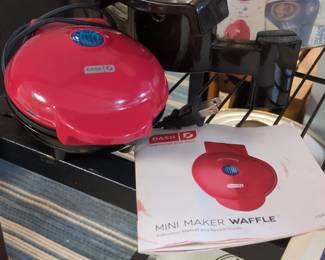 Dash Mini Waffle Maker