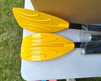 Intex Yellow Plastic Ribbed Kayak Paddles (Set of 2)