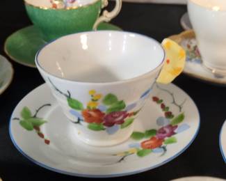 Hand-Painted Floral Teacup and Saucer Set - UCAGCO China