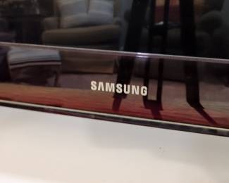 Samsung Flat Screen Television