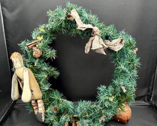 Quirky Vintage Artifical Holiday Wreath