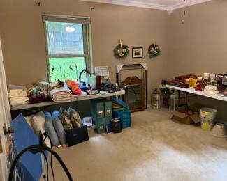 Home Decor, Linens, Office Supplies