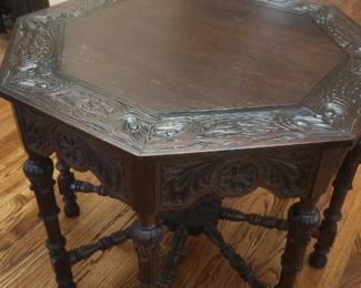 octagonal entry table