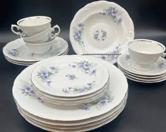 Vintage Royal Vienna 4 Plates, 4 Bread Plates, 4 Bowls, 4 Teacups Saucers