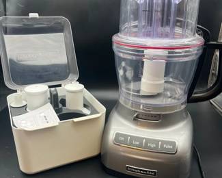 KitchenAid11Cup Food Processor in Contour Silver