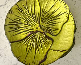 Red Pomegranate Glass Pansy Plates